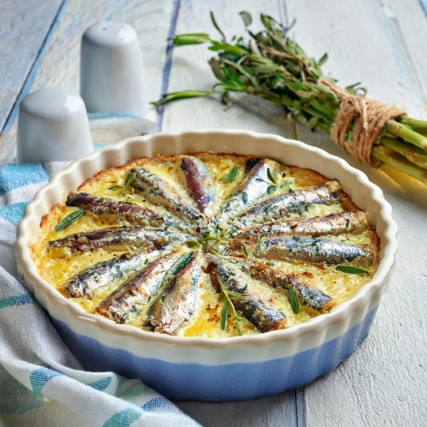 Francouzský koláč se sardinkami