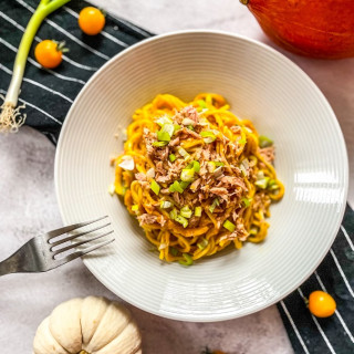 Špagety s tuňákem a dýňovou omáčkou